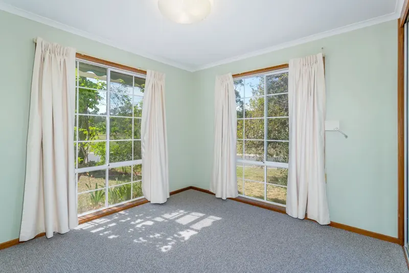 27 Bemboka Crescent, Kaleen, photo 8