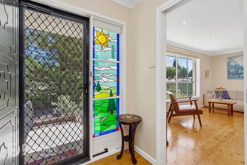 36 Lachlan Street, Macquarie, photo 8