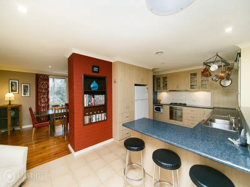 6 Cordeaux Street, Duffy, photo 3
