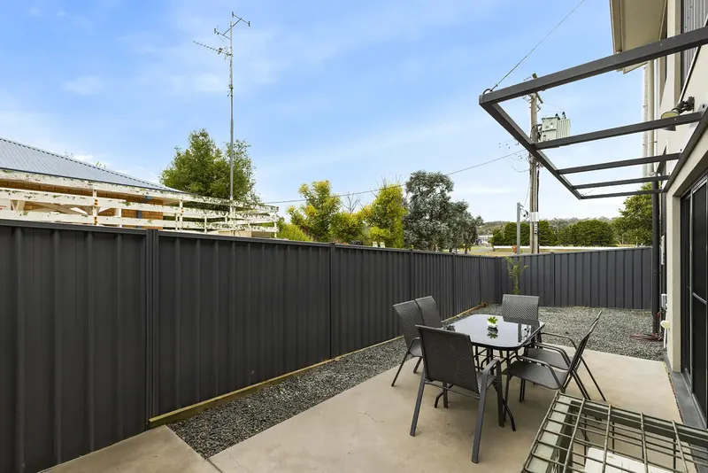 1/4 Powell Street, Queanbeyan East, photo 10
