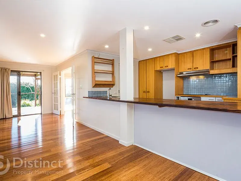 5 Byles Place, Chisholm, photo 3