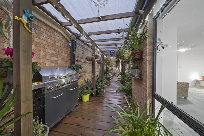 13 Diamond Street, Amaroo, photo 11