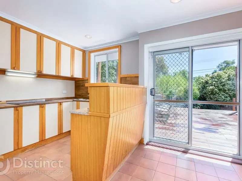 35 Adinda Street, Waramanga, photo 3