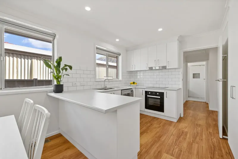 6 Dane Street, Karabar, photo 4