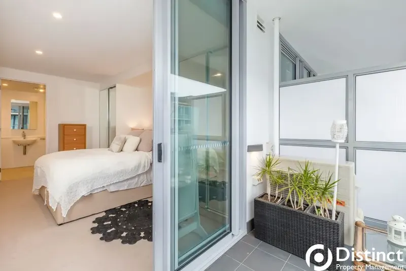 119/50 Eastlake Parade, Kingston, photo 9
