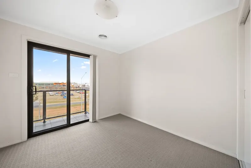 119 Anthony Rolfe Avenue, Gungahlin, photo 9