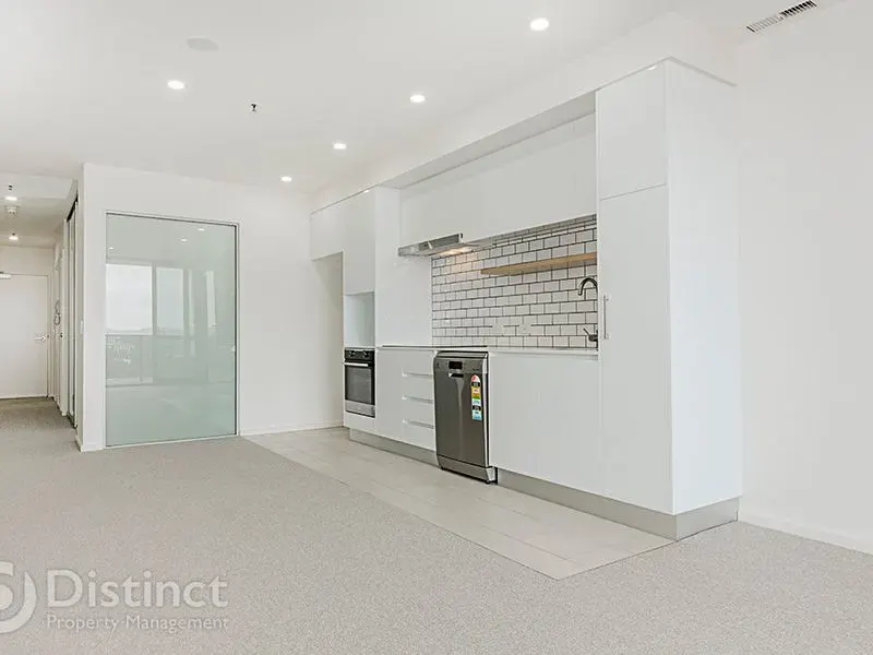 1615/120 Eastern Valley Way, BELCONNEN ACT 2617, photo 4