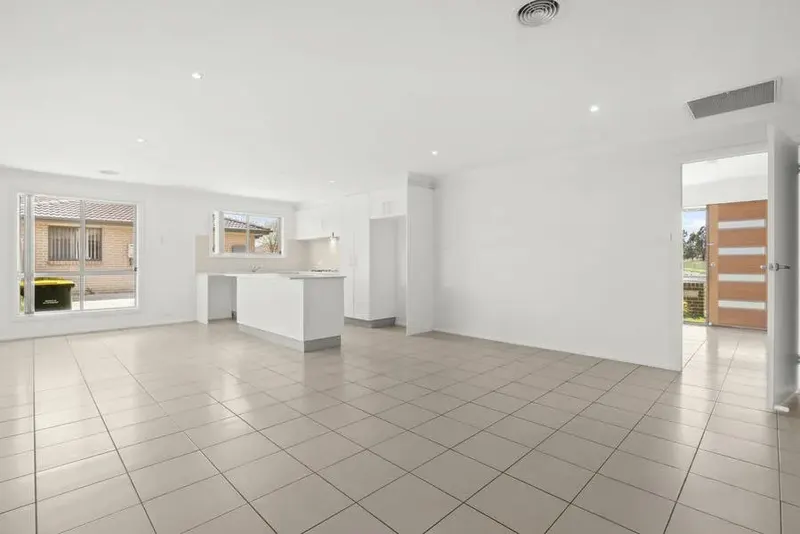 67 Anna Morgan Circuit, Bonner, photo 2