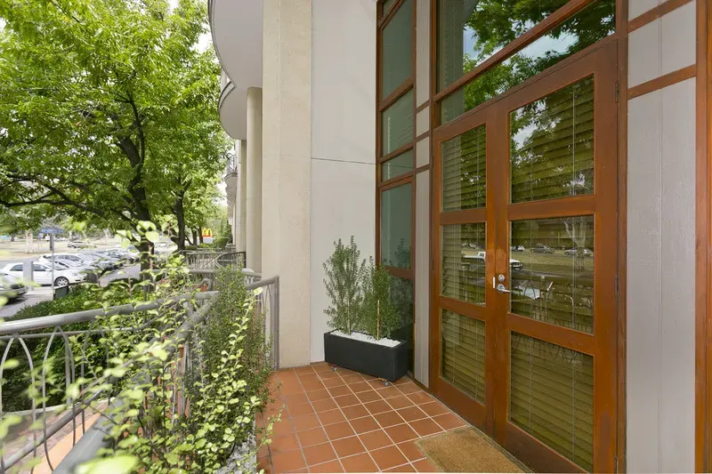 2/18 Captain Cook Crescent, Griffith, photo 5