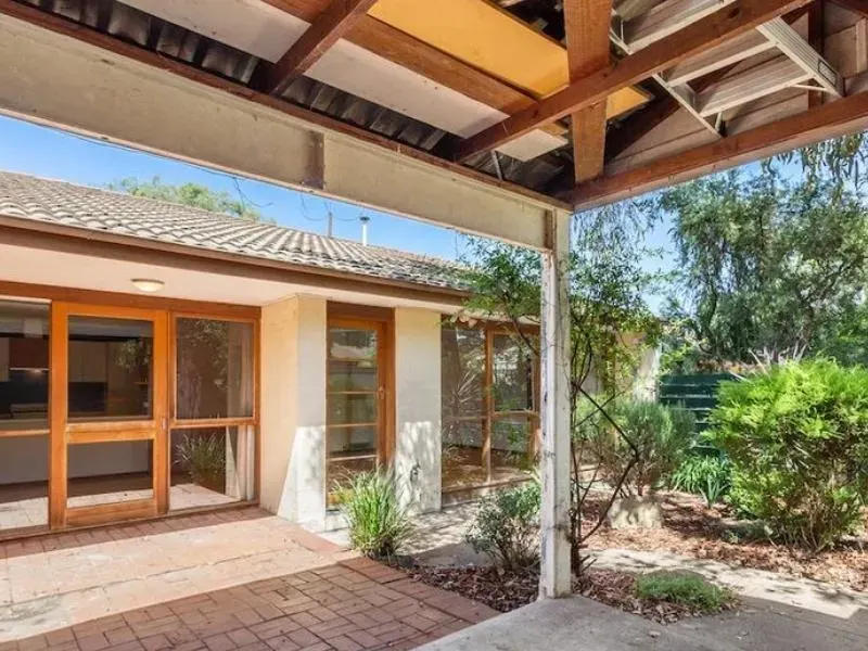 25 Renny Place, Belconnen, photo 2