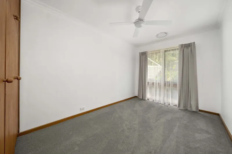 11 Bainton Crescent, Melba, photo 16