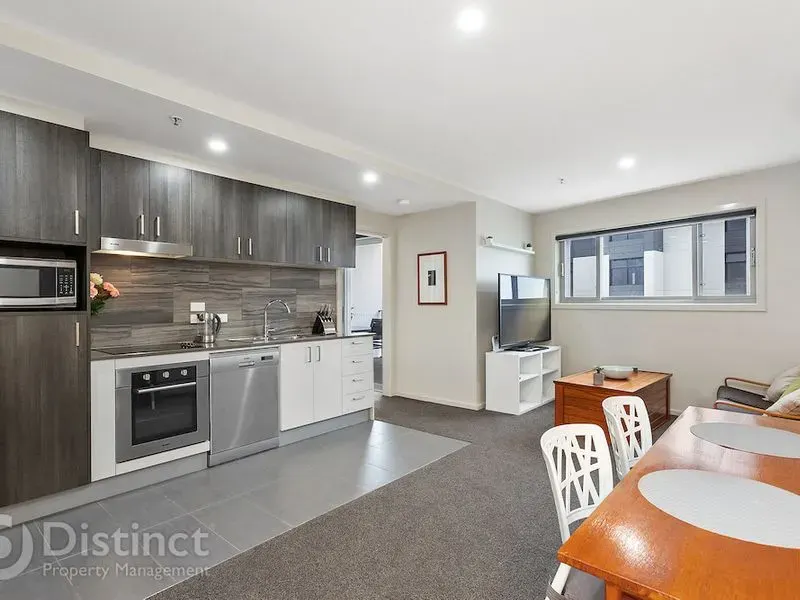 179/325 Anketell Street, Greenway, photo 3