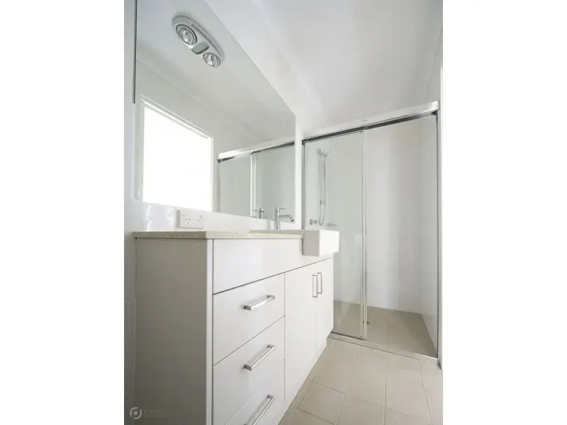 8/11 Wise Street, Braddon, photo 6