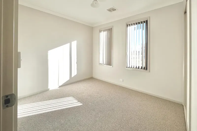 59 Sarre Street, Gungahlin, photo 13