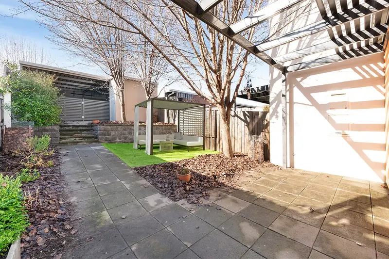 10 Dobikin Street, Crace, photo 12