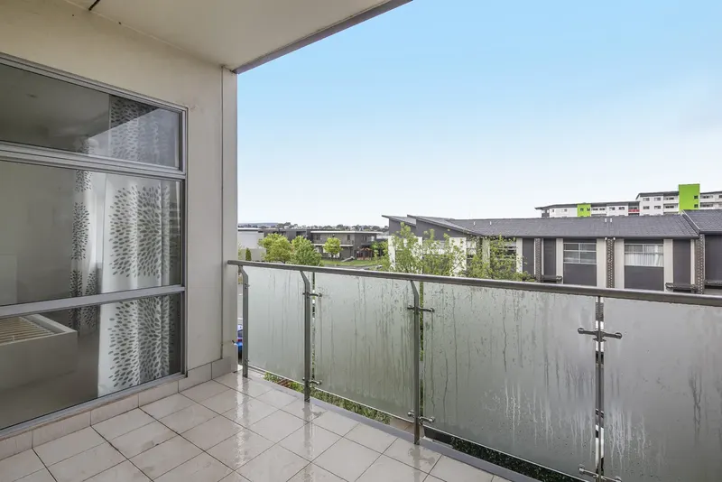42/21 Christina Stead Street, Franklin, photo 6