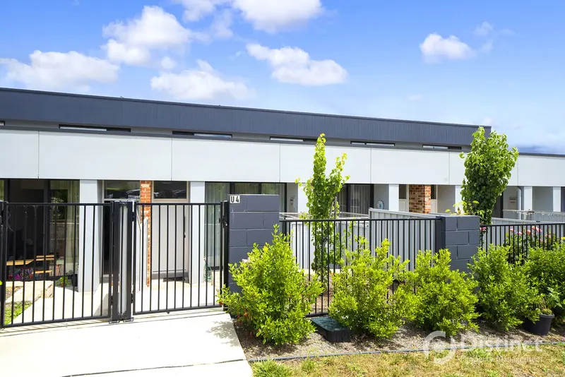 4/2 Bellette Street, Weston, photo 12