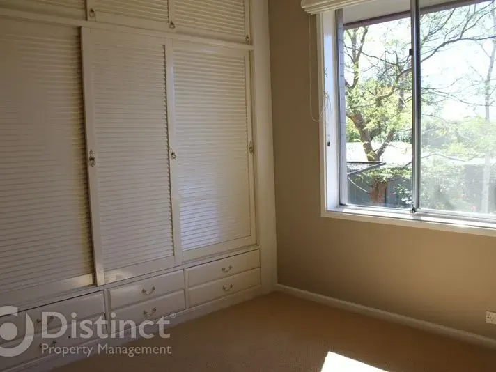 5 Ulm Street, Scullin, photo 7