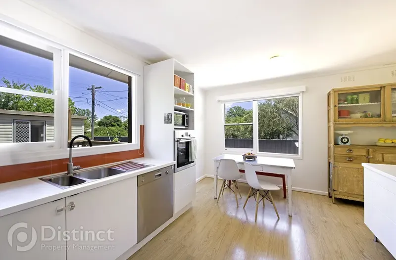 11 Dickinson Street, Watson, photo 3