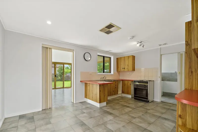 54 Castley Circuit, Kambah