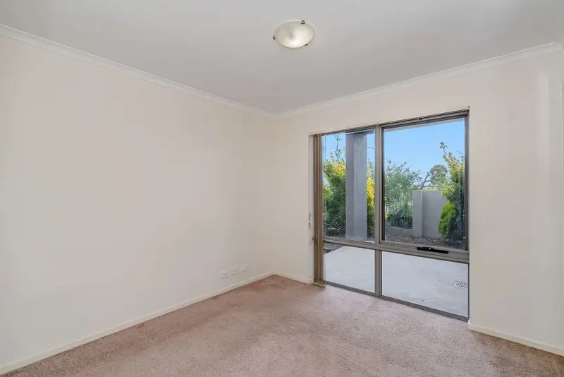 31/75 Elizabeth Jolley Crescent, Franklin, photo 5