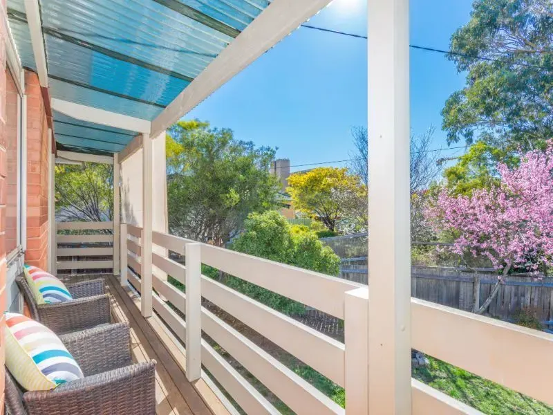 58 Dennis Street, Garran, photo 9