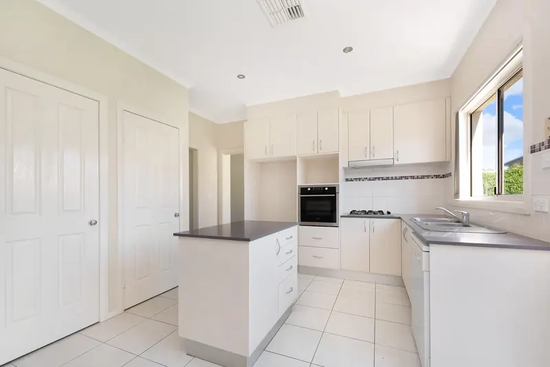 6 Cudgewa Lane, Harrison, photo 2
