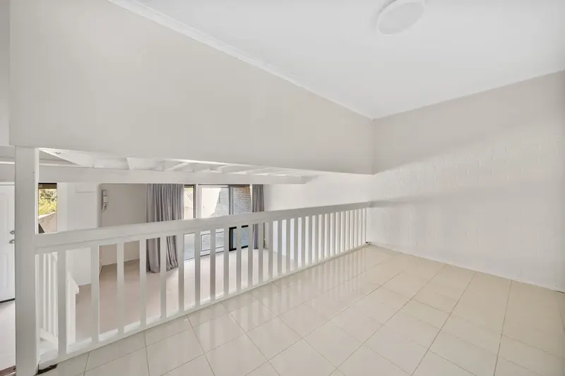 10 The Verge, Phillip ACT 2606, photo 5