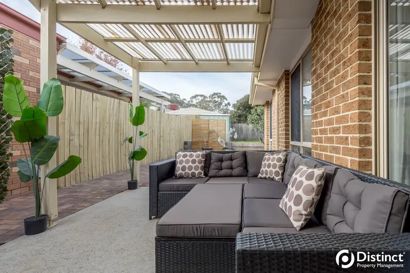 24 Murrung Crescent, Ngunnawal, photo 14