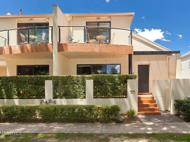 22 Macleay Street, Turner