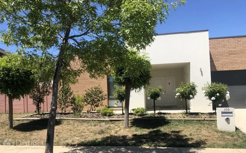 100 Zakharov Avenue, Forde