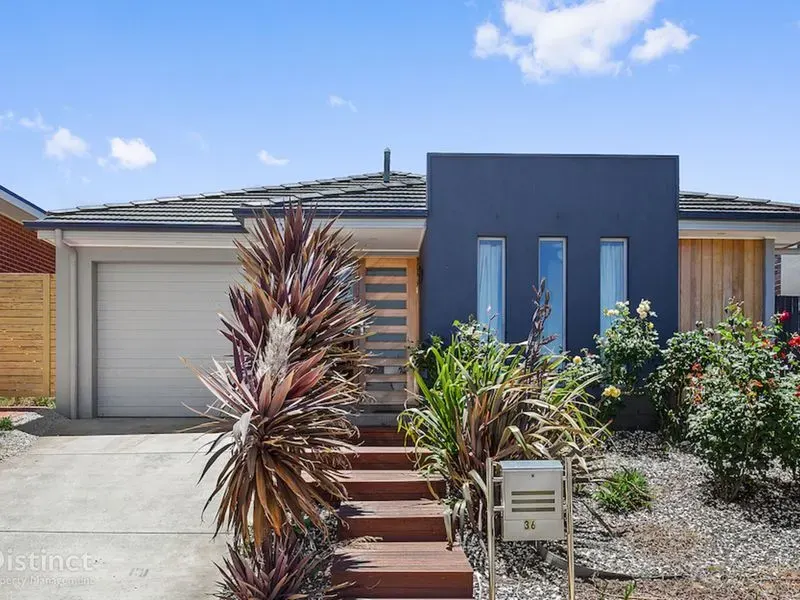 36 Adventure Street, Harrison, photo 1