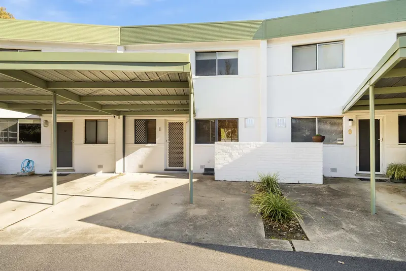 11/1 Lambrigg Street, Farrer, photo 13