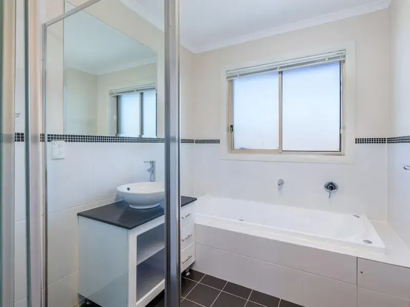 55 Frances Burke Street, Gungahlin, photo 10