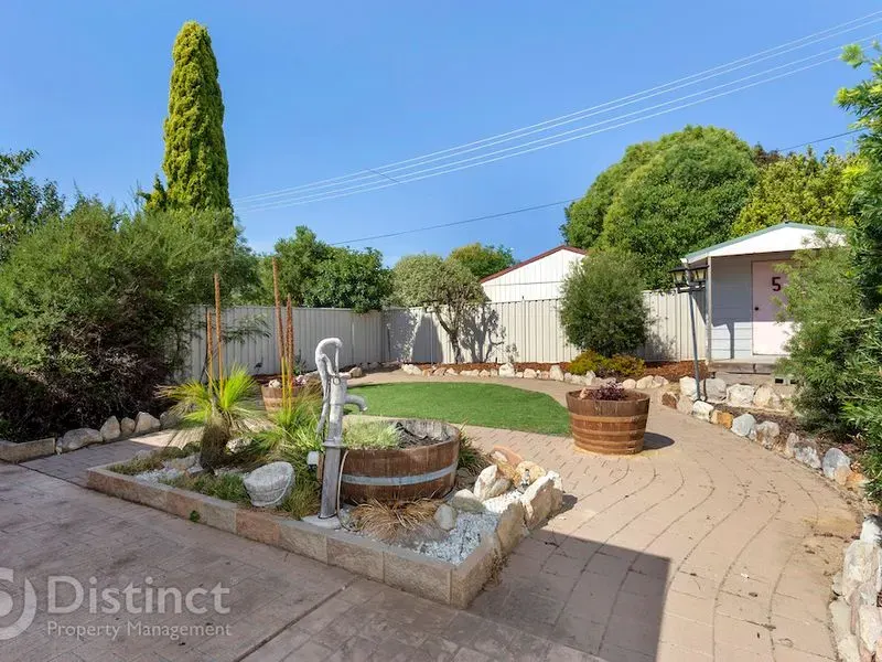 5 Tannabar Place, Isabella Plains, photo 12