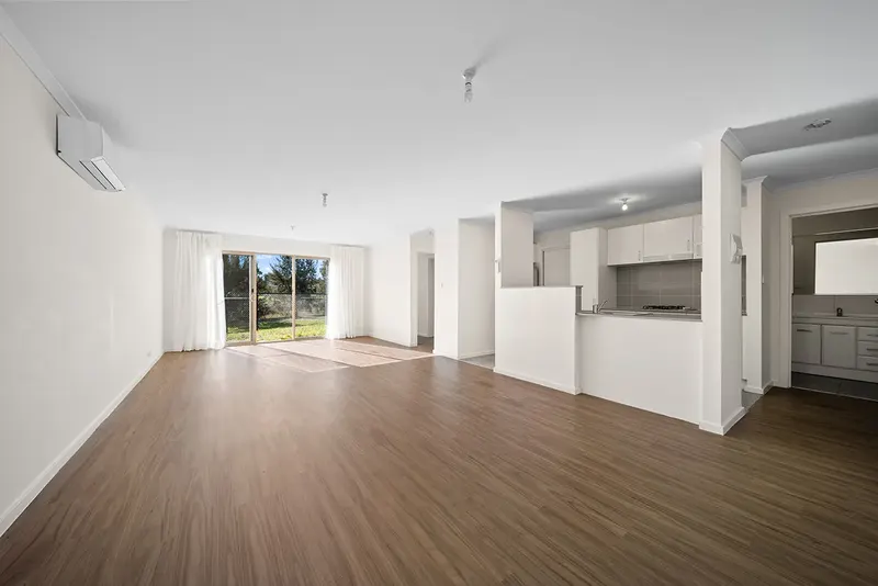 12/35 Clare Burton Crescent, Franklin, photo 4