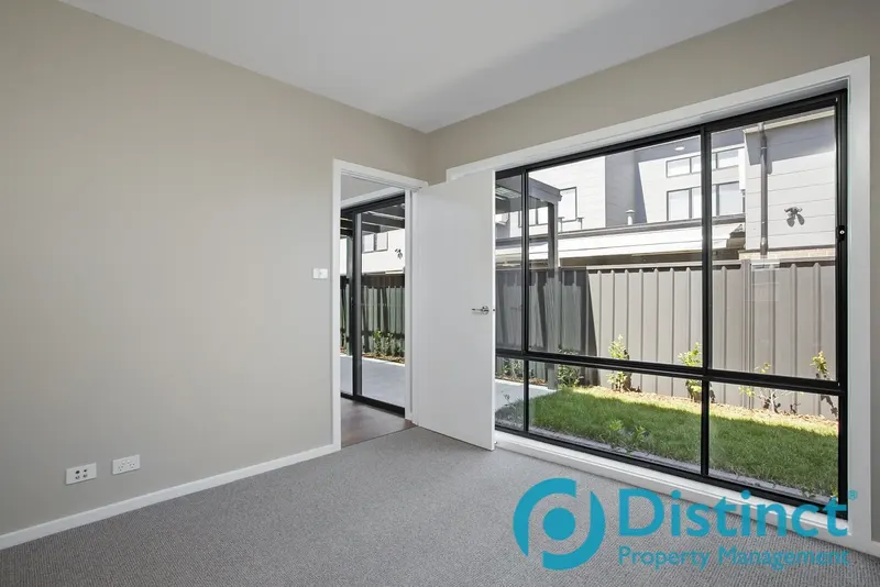 85 Barramundi Street, Throsby ACT 2914, photo 7