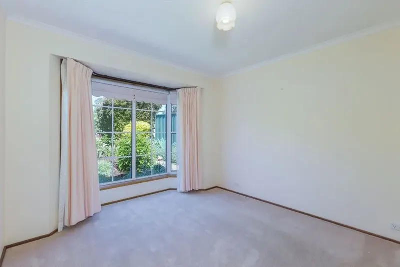 5 Snow Gum Place, Jerrabomberra, photo 7