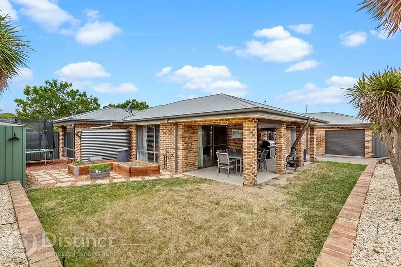 18 Hanrahan Crescent, Dunlop, photo 16