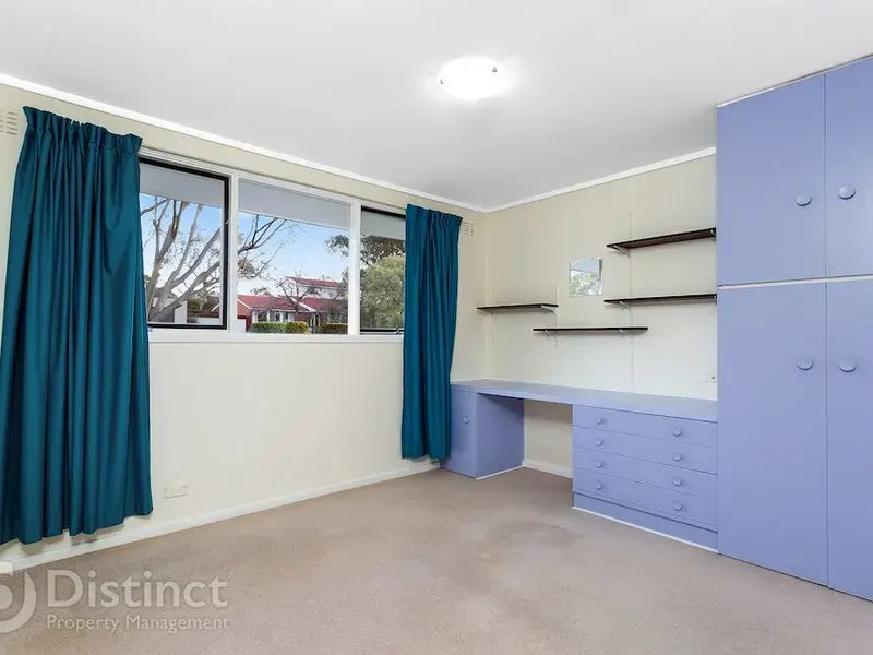 10 Bendigo Street, Fisher, photo 6