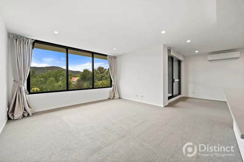19/90 Lowanna Street, Braddon, photo 9