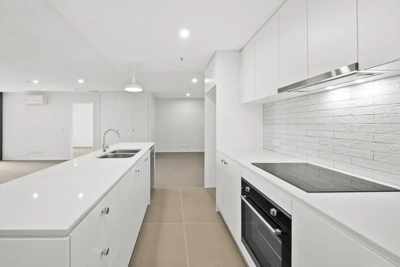 814/90 Swain Street, Gungahlin, photo 7