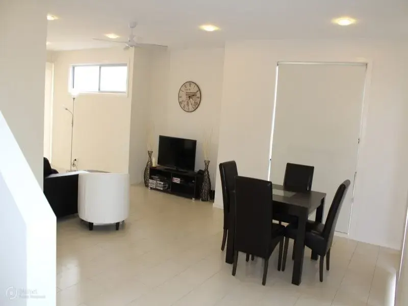 46 Redruth Street, Crace, photo 3