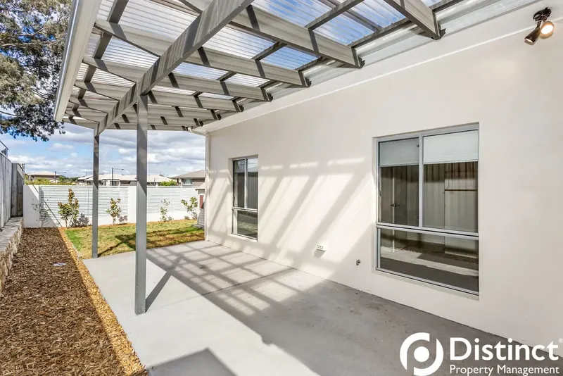 8 Victoria Owen Circuit, Casey, photo 13