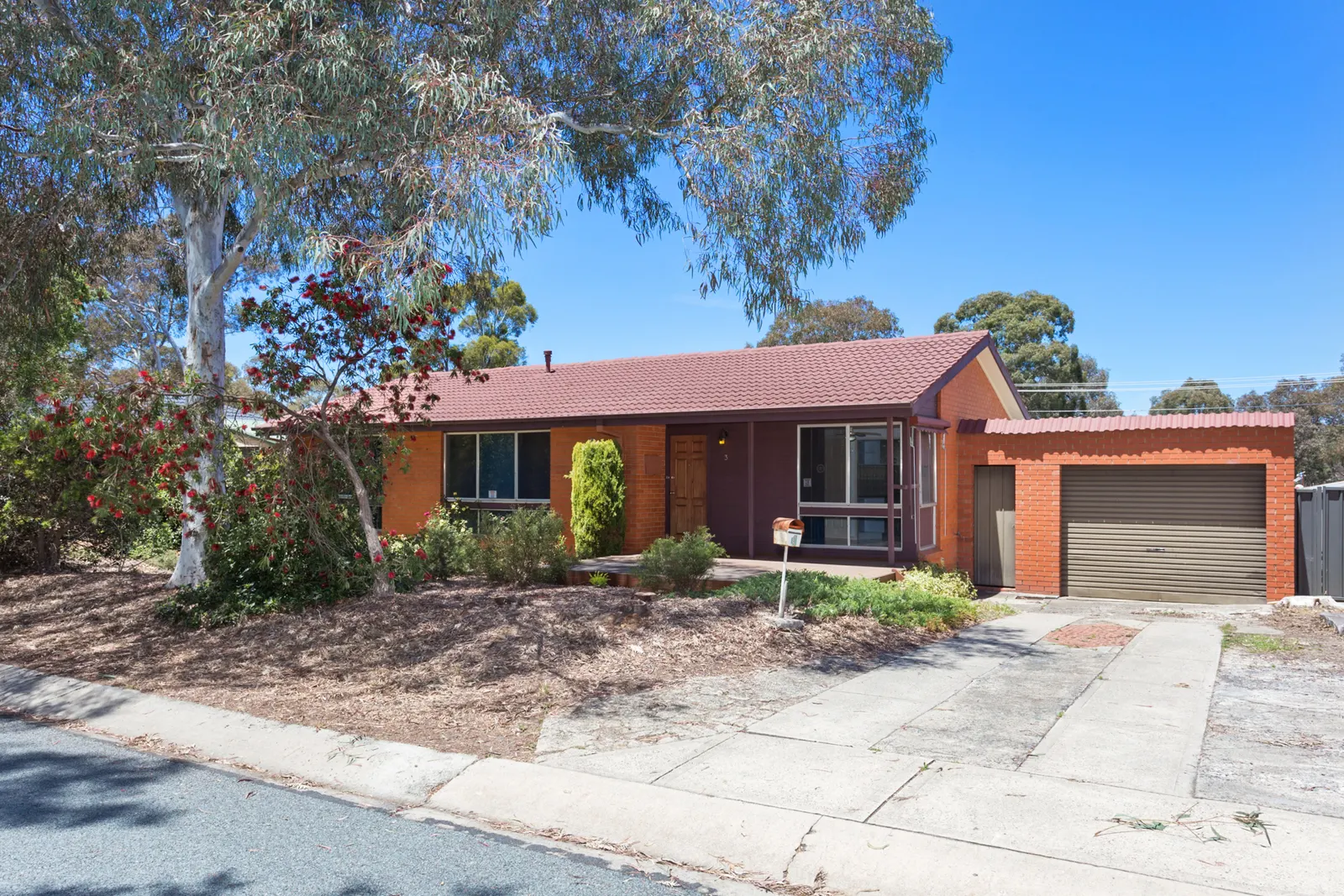 3 Snowden Place, Wanniassa, photo 1