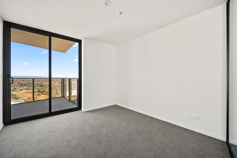 1204/90 Swain Street, Gungahlin, photo 7