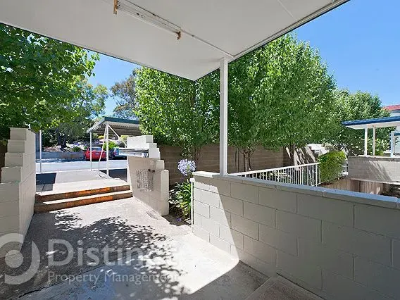 18/4 Wilkins Street, Mawson, photo 2