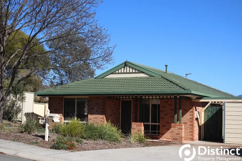 65 Bellchambers Crescent, Banks