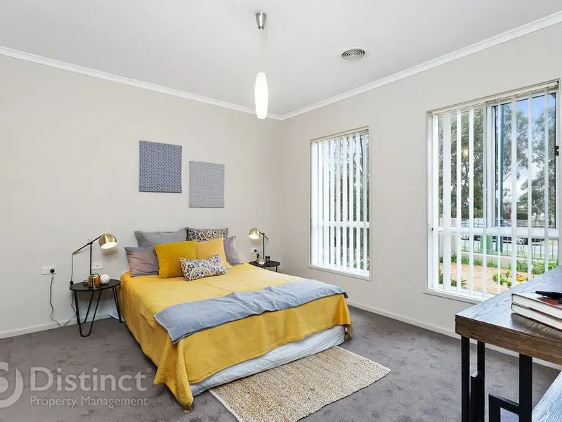 9 Helen Turner Street, Gungahlin, photo 6