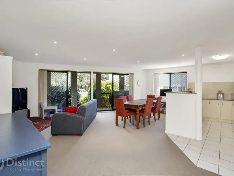 1/5 Wise Street, Braddon, photo 3